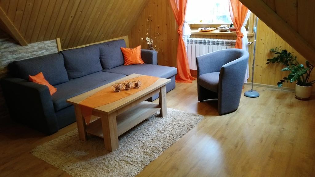 Pokoje Goscinne Dzianisz Kültér fotó