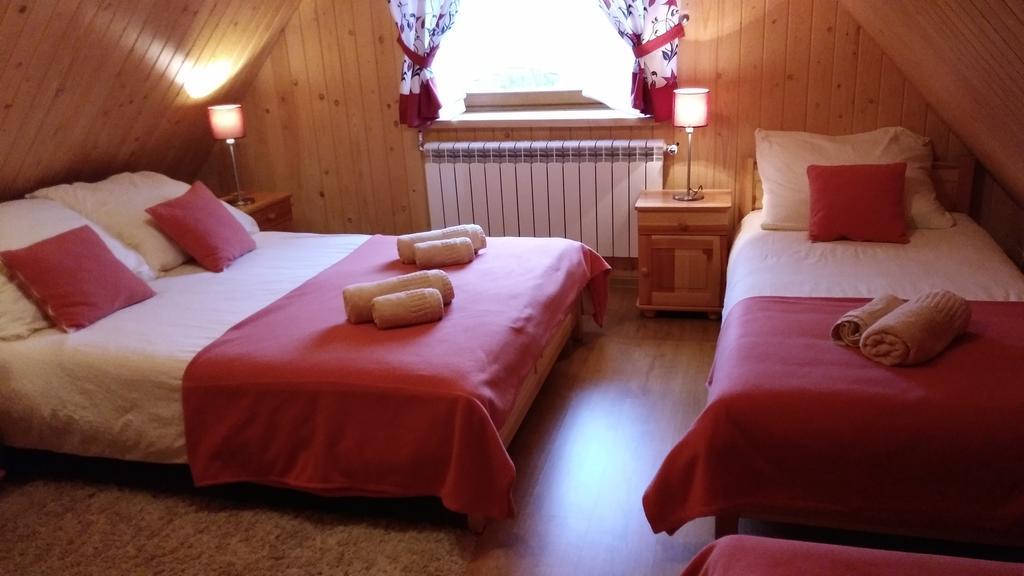 Pokoje Goscinne Dzianisz Kültér fotó